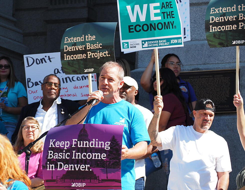 Direct cash for homeless Denverites wins unanimous council approval
