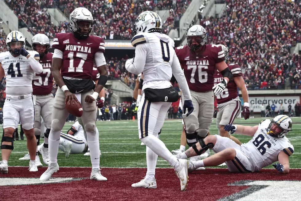 Clifton McDowell scores a touchdown. (William Munoz/Missoula Current)