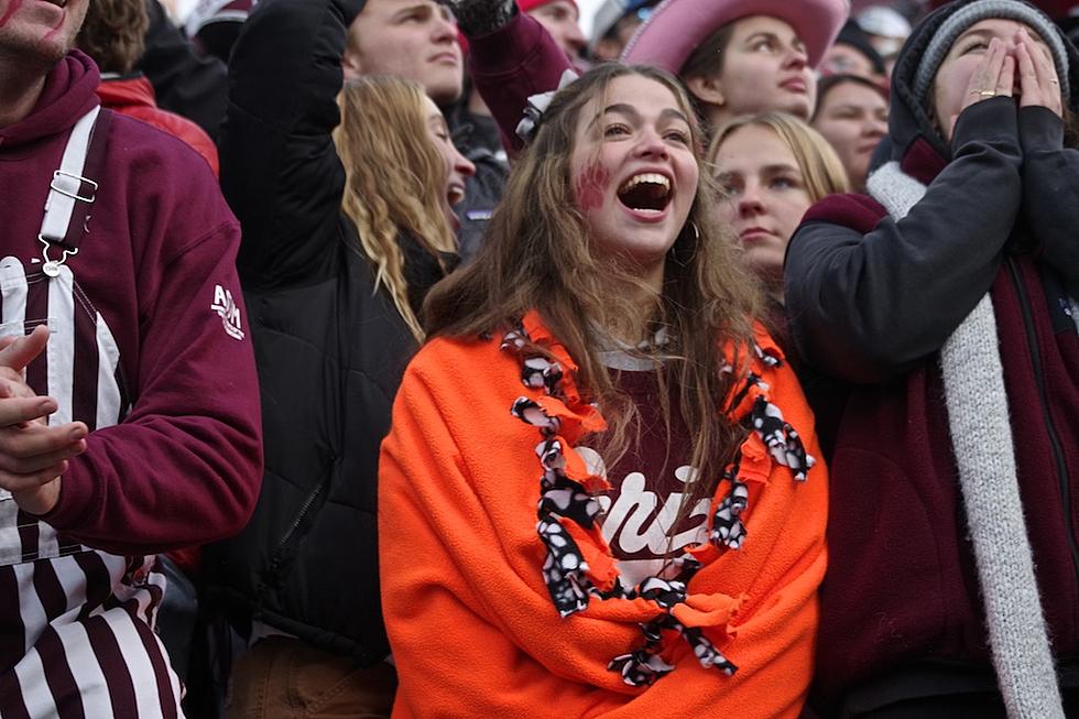UM gives 3,000 free Griz football playoff game tickets to students