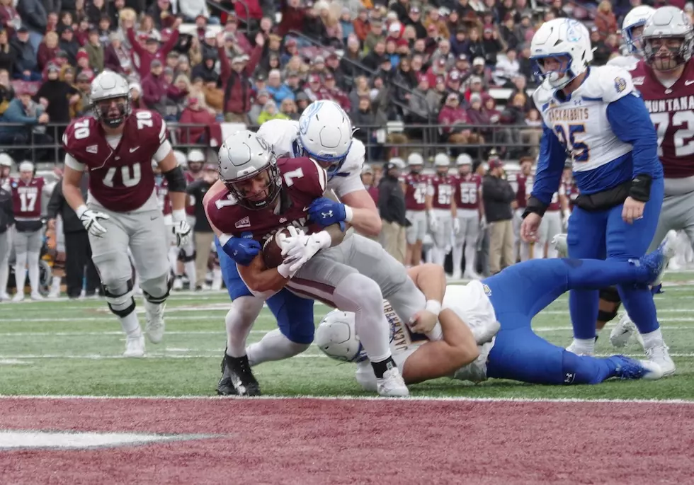 Malae Fonoti rushes for a touchdown. (William Munoz/Missoula Current)
