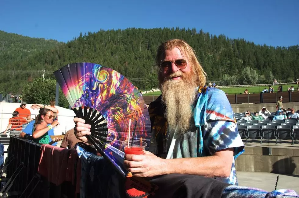 Widespread Panic in Missoula with their fans. (William Munoz/Missoula Current)