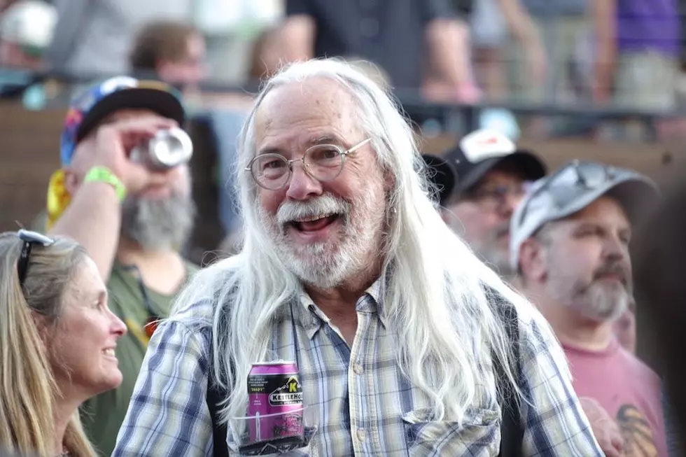 Widespread Panic in Missoula with their fans. (William Munoz/Missoula Current)
