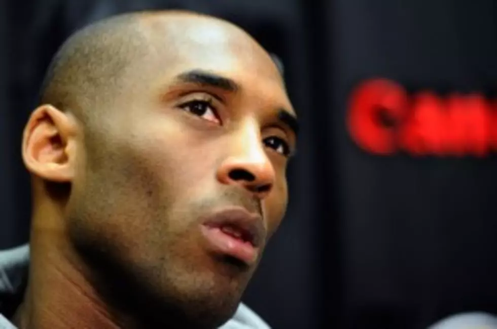 Kobe Bryant Visits Manny Pacquiao at Wild Card Gym In Vegas