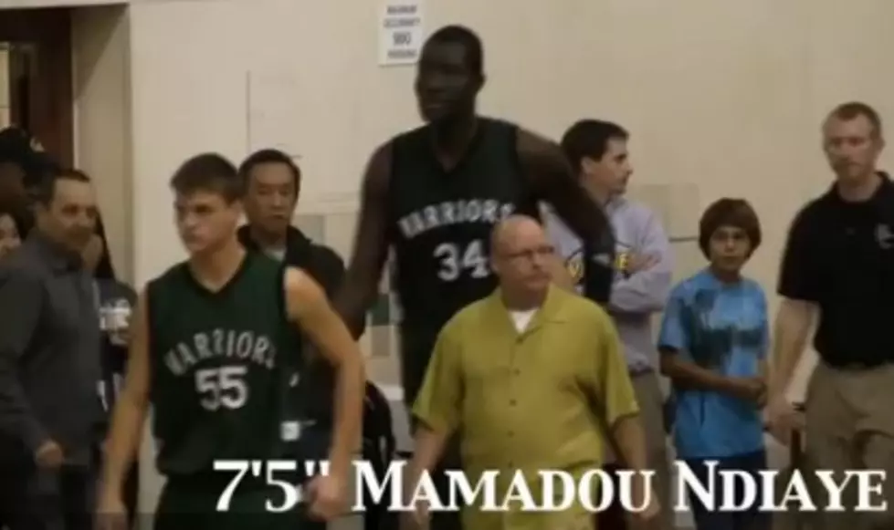 7-Foot-5 Basketball Phenom and He’s Only 17 Years Old [VIDEO]