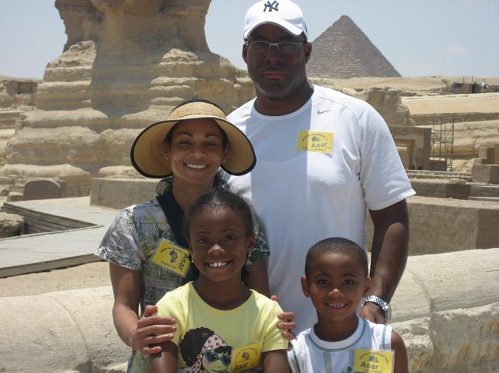 Chris Reynolds Checks in from Among the Pyramids in Kemet (a.k.a. Egypt) [KNOW THYSELF EDUCATIONAL TOUR] [VIDEO]