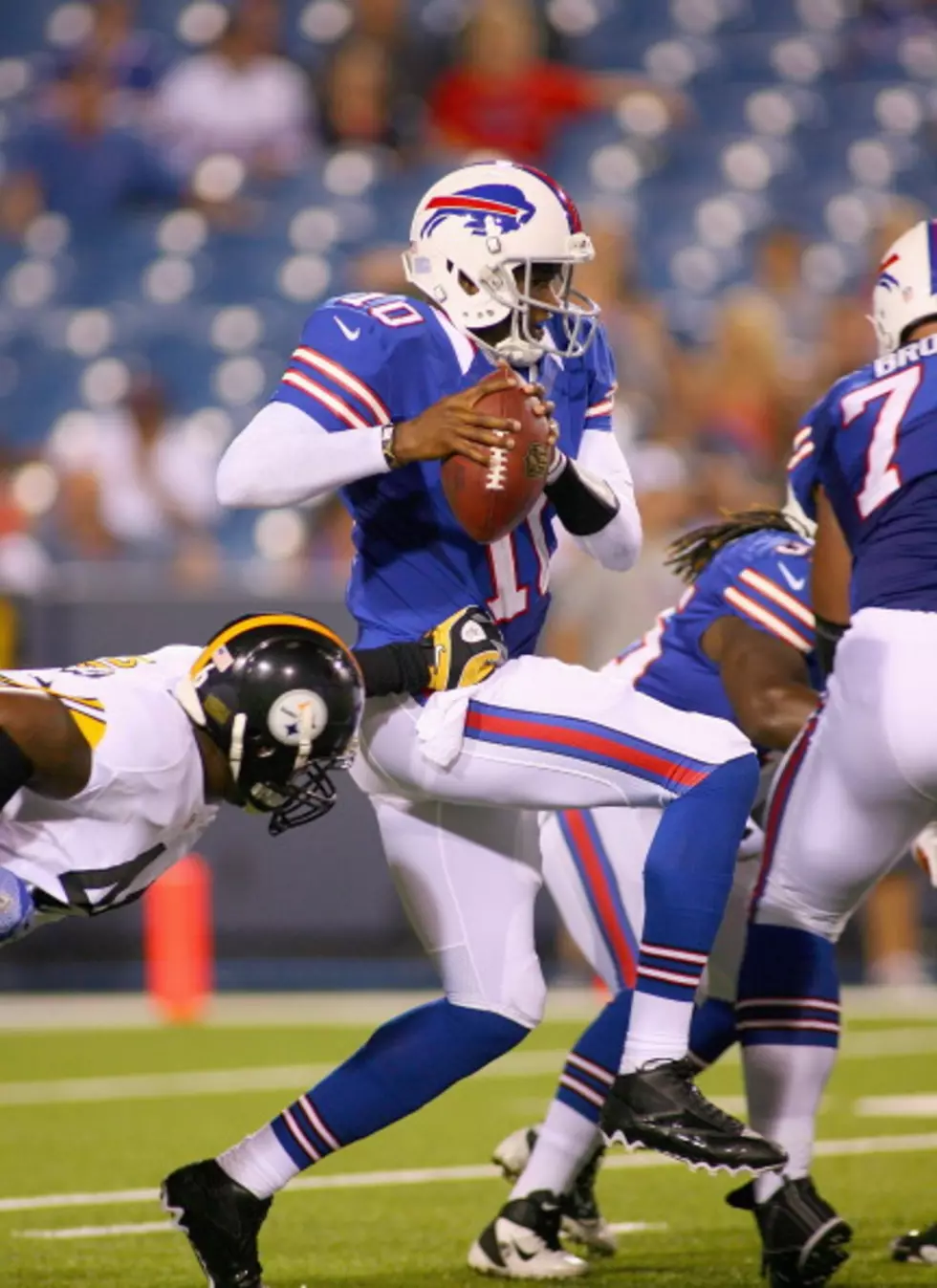 Vince Young &#8216;Drops the Ball&#8217; on Bills Career