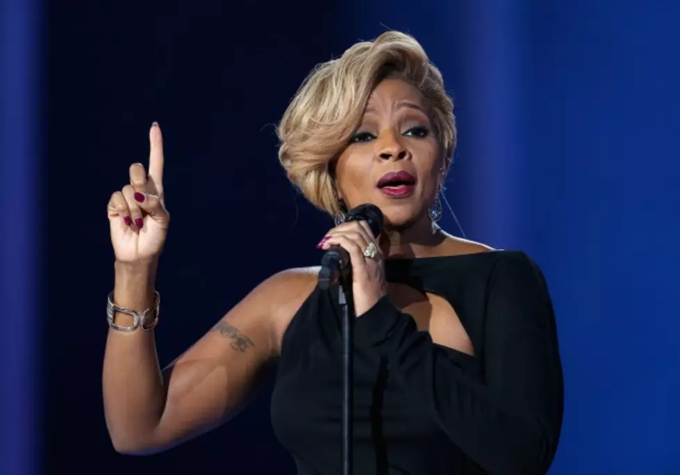 Mary J. Blige&#8217; Father In Critical Condition After Being Stabbed