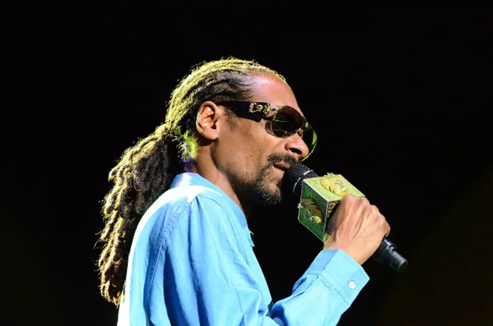Rapper Turns Sports Recruiter…REALLY Snoop?