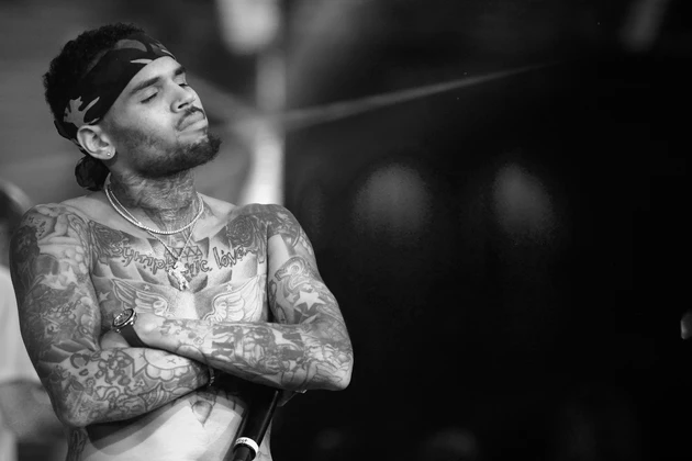 [VIDEO] Chris Brown Avoids Arrest In Amsterdam