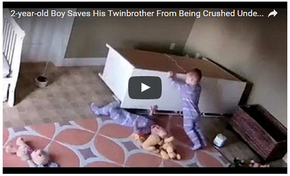 Boy Rescues Twin Brother from Fallen Dresser! [RAW VIDEO &#038; News Video]