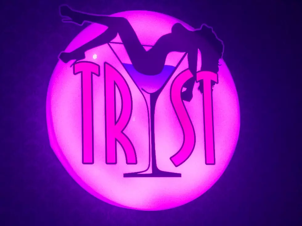 Buffalo&#8217;s New Upscale Night Club / Gentleman&#8217;s Club Tryst Has a Miami Feel! [PICS]