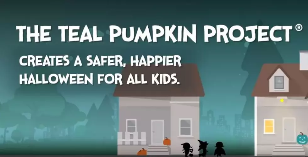 The Teal Pumpkin Project: A Safe Halloween Alternative for Kids with Food / Candy Allergies