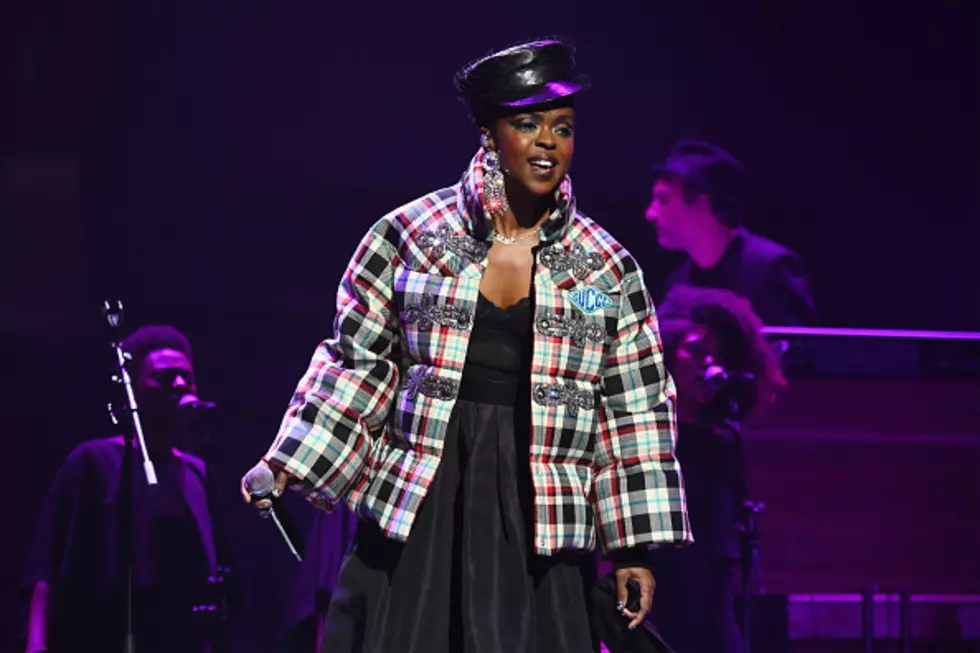 Lauryn Hill Shows Up 2 Hours Late To A Show And Performs 32 minutes