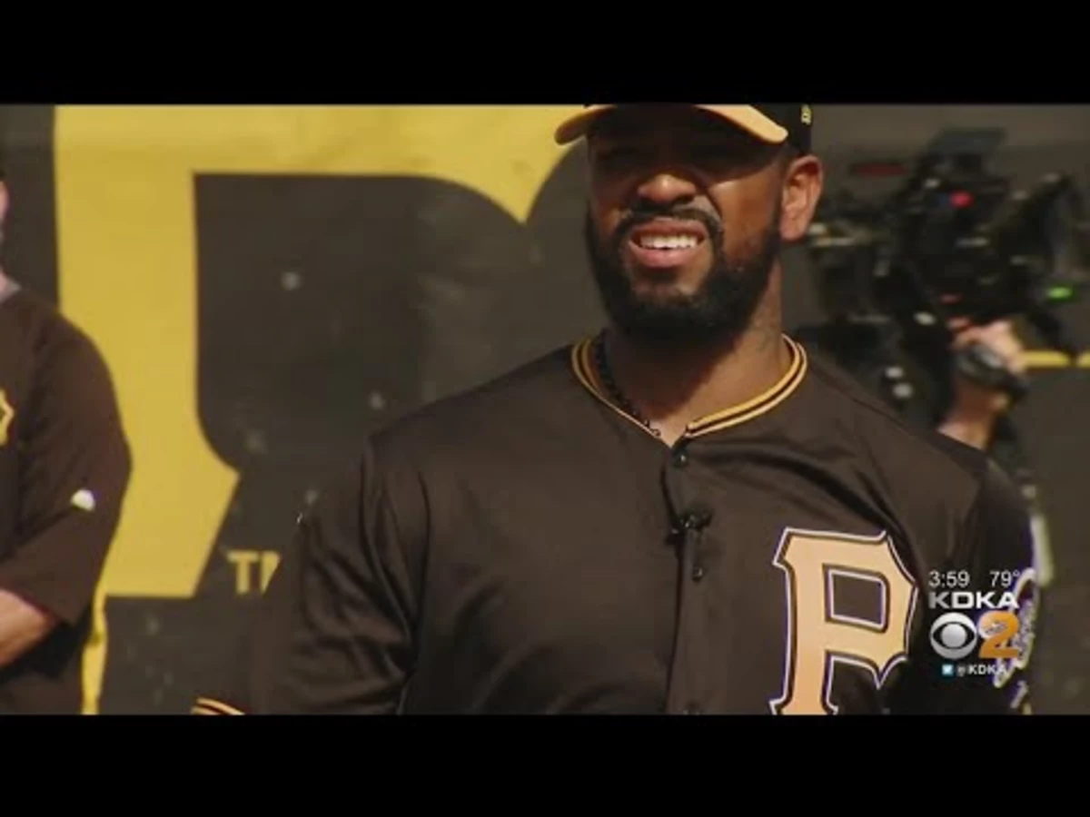 Mlb All Star Felipe Vazquez Admits To Sex With 13 Year Old