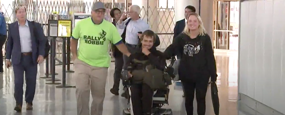 Quadriplegic Man Relocating To Buffalo Kicked Off Frontier Airlines Flight Due to His Disability