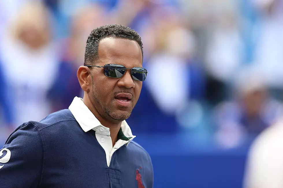 Andre Reed Showing Love To A Local Boys And Girls Club