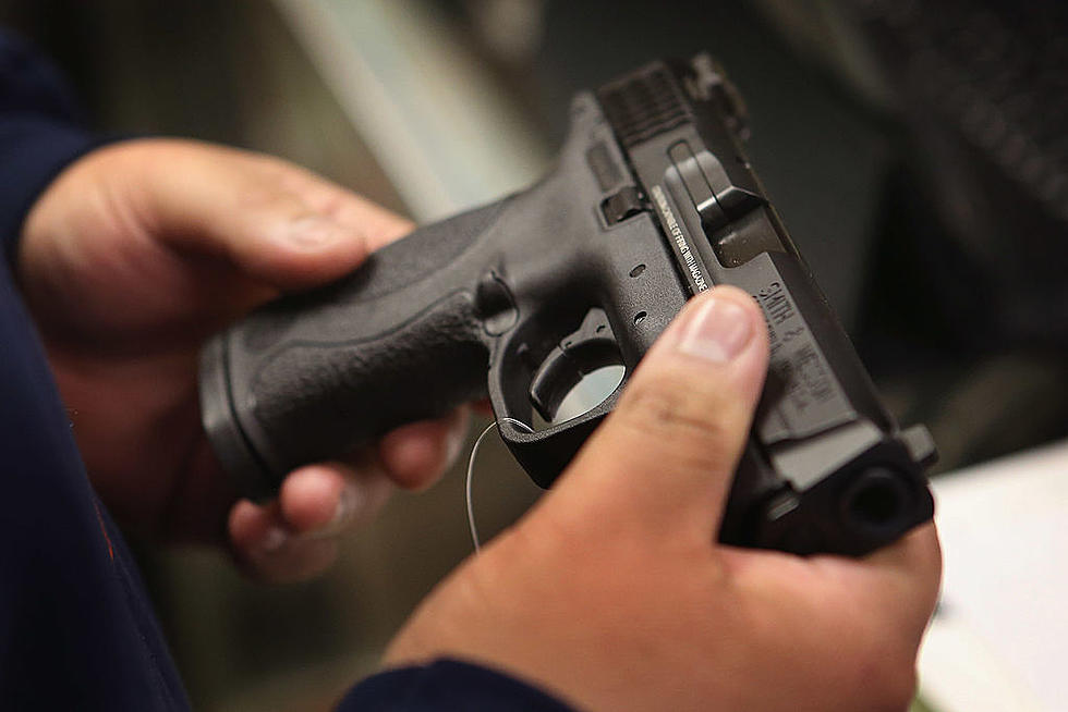 Loaded Gun Found And Confiscated At Buffalo-Niagara Airport