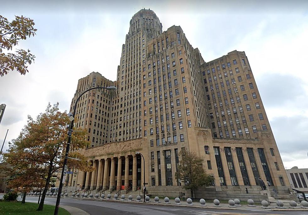 City of Buffalo Put Up ITALIAN Flag on St. Patrick’s Day by Accident?