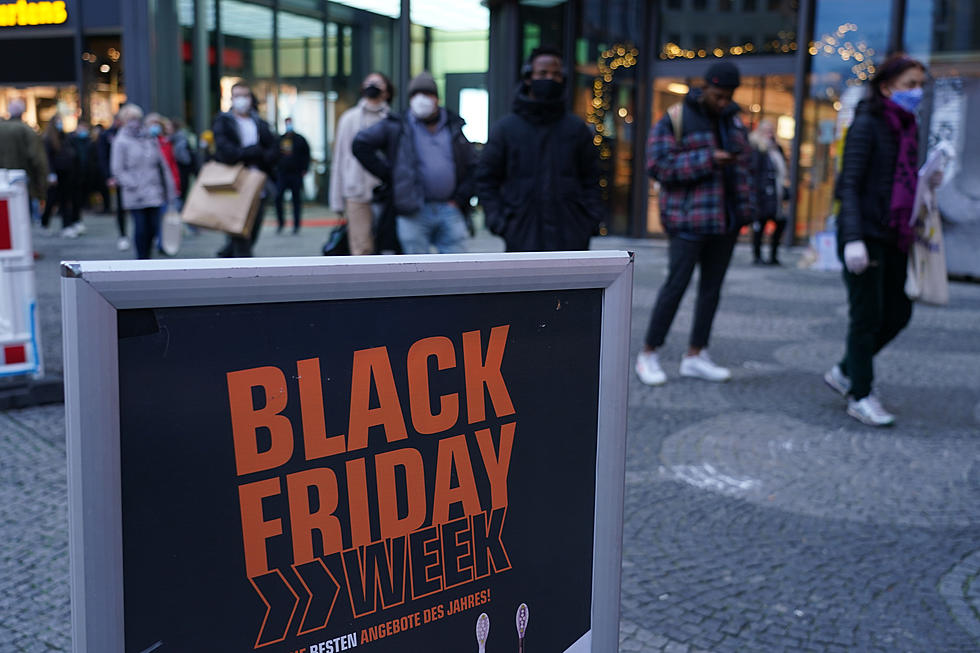 9 Best Places to Shop With Huge Discounts for Black Friday in New York [List]