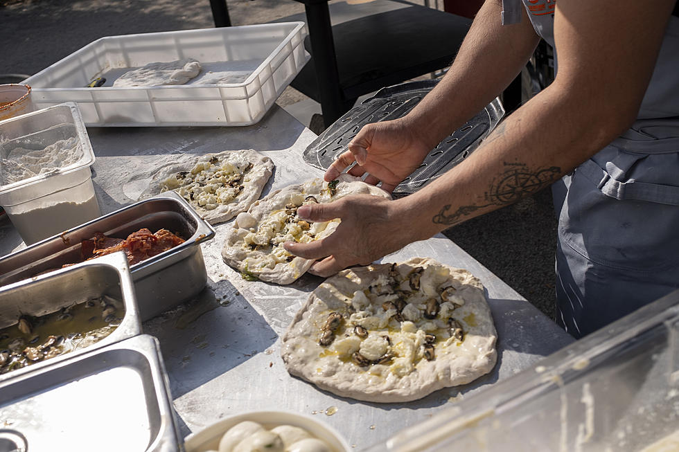 Get a Delicious Chicken Finger Pizza from One of These 9 Spots