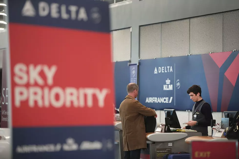 Delta Posts Record First-Quarter Earnings