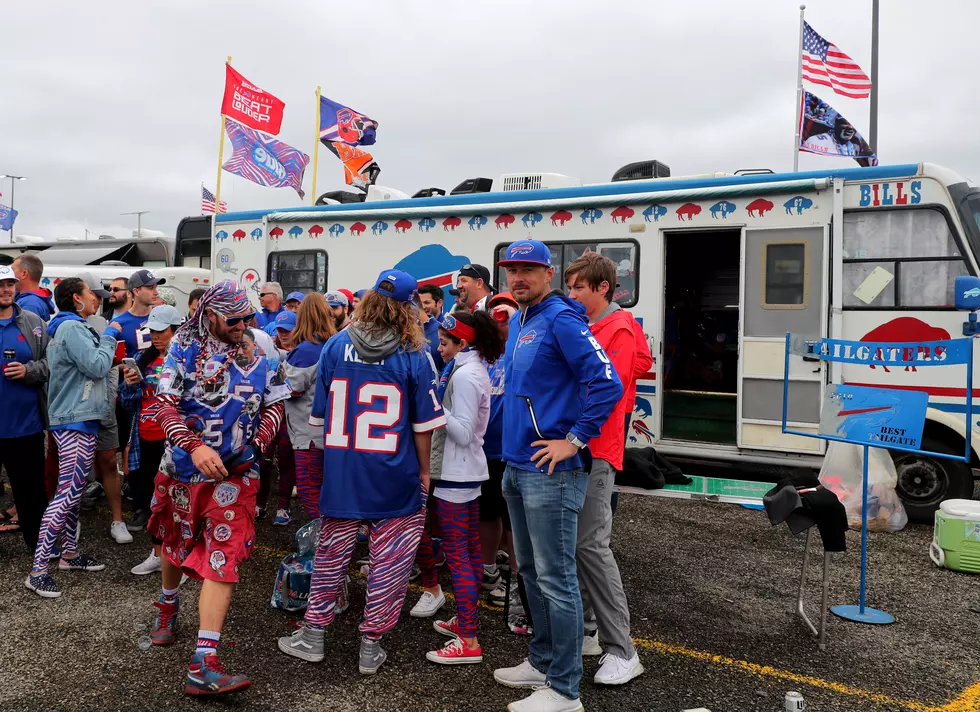 New England Patriots v Buffalo Bills