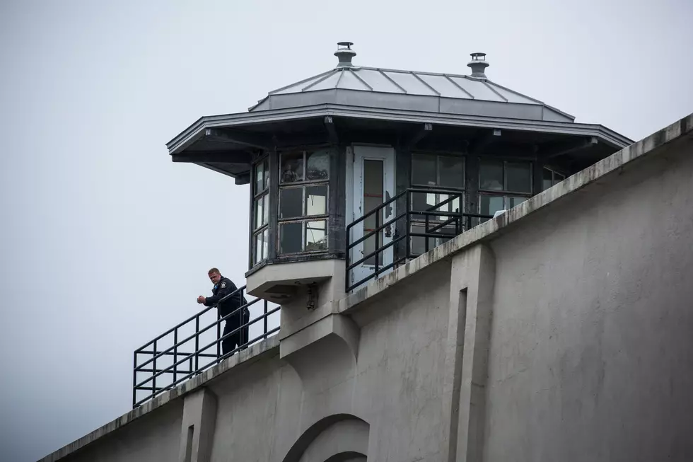 10 Guards Attacked And Injured At A New York State Prison