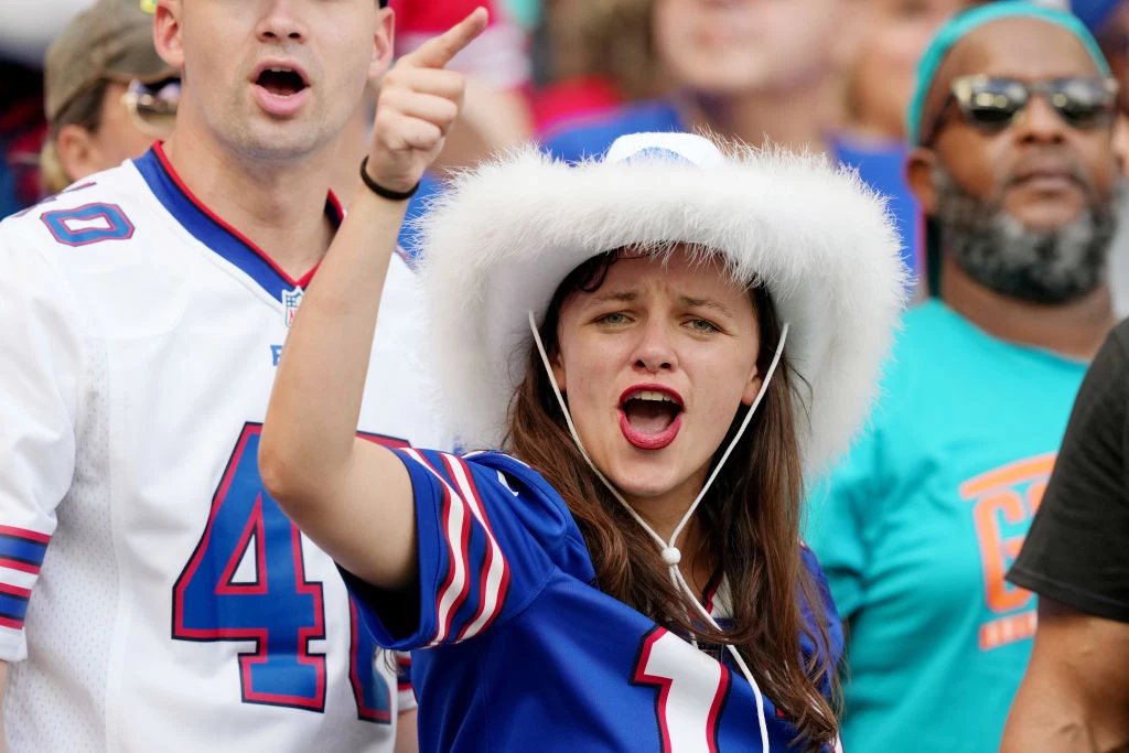 Buffalo Family Sings Bills Shout Song On Family Feud