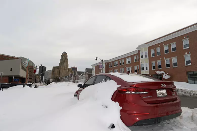 Buffalo snowstorm 2022: Unbelievable 77 inches of snow! 