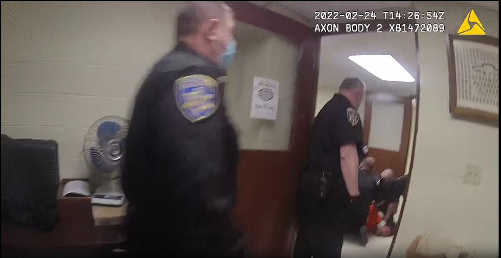 Watch Erie County Sheriffs Deputy Kick Inmate In The Head [VIDEO]