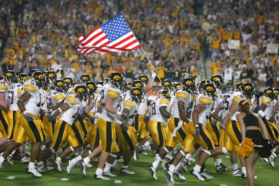 Iowa Hawkeyes take the field