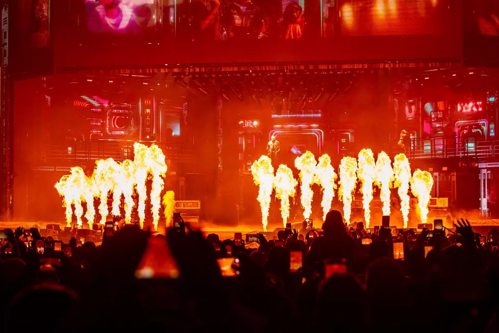 Usher & Chris Brown Gave Central New York A Lot Of Great R&B