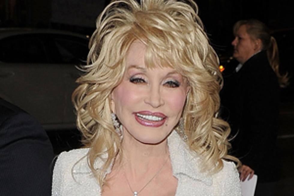 Dolly Parton to Release New DVD / CD Collection Through Cracker Barrel