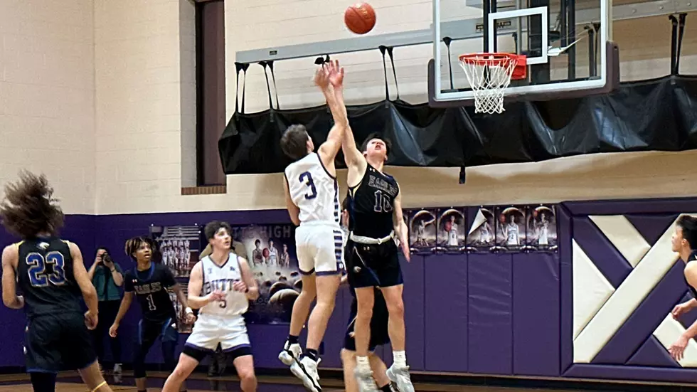 Gurnsey, Bulldogs dunk Missoula Big Sky