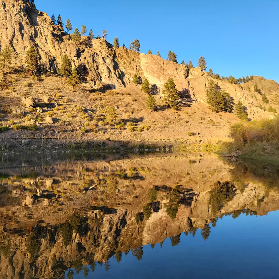 Floating the Missouri River in the Fall.