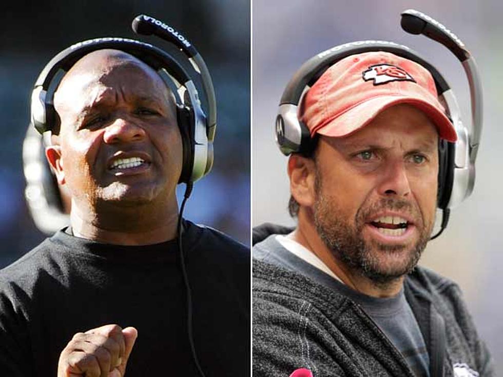 NFL Coaches Hue Jackson and Todd Haley Have Tense Moment After Raiders-Chiefs Game