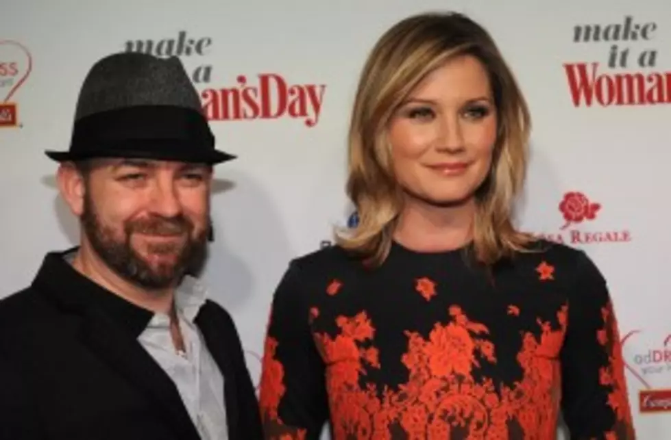 Judge Orders Jennifer Nettles from Sugarland To Testify in Stage Collapse Case