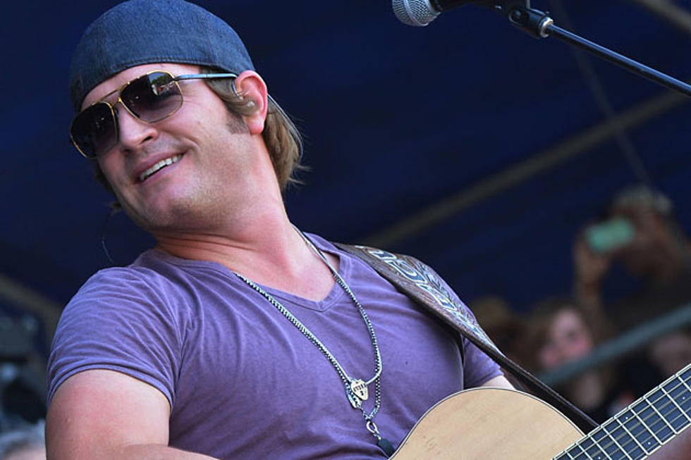 Jerrod Niemann Shares Secrets of Miranda Lambert Tour, Duet With Colbie Caillat + the Special Girl in His ‘Shinin’ on Me’ Video