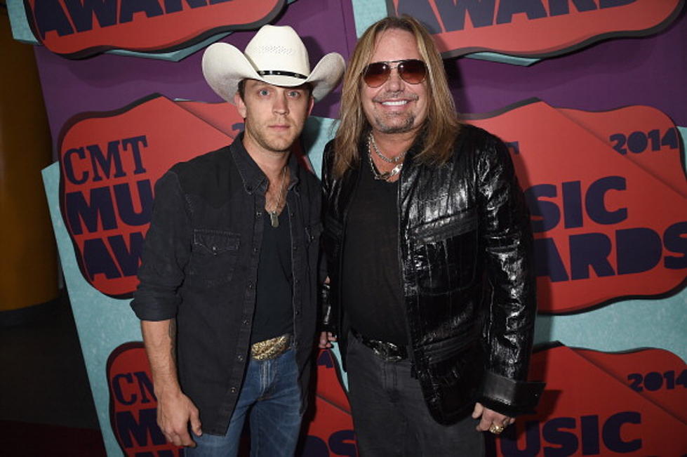 Justin Moore Hanging With A Motley Crue