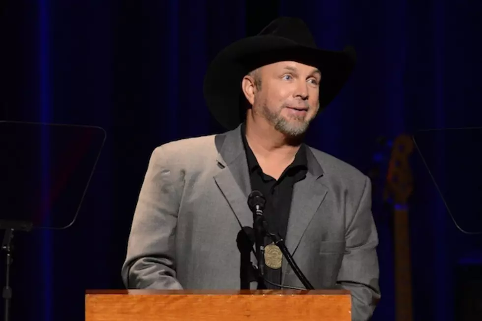 What Did Garth Brooks Announce at His Press Conference?