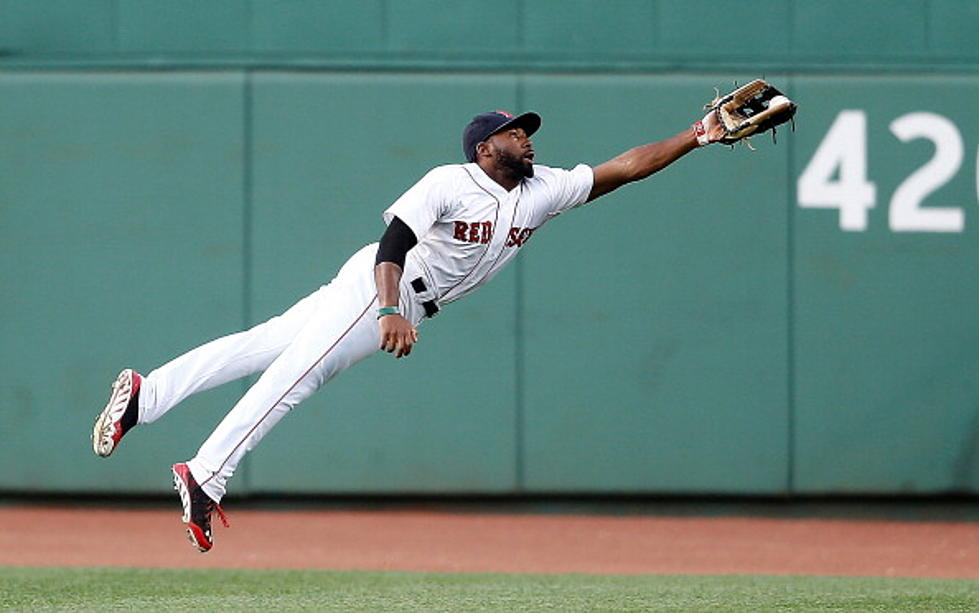 Watch Red Sox Outfielder Jackie Bradley, Jr. Make Another Great Catch [VIDEO]