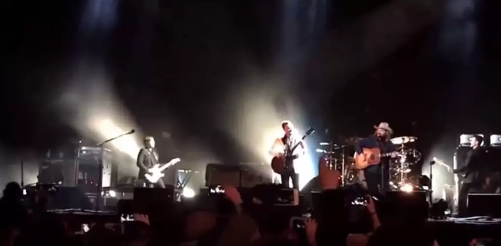 How Did Kings of Leon Spend New Year&#8217;s Eve? [VIDEO]