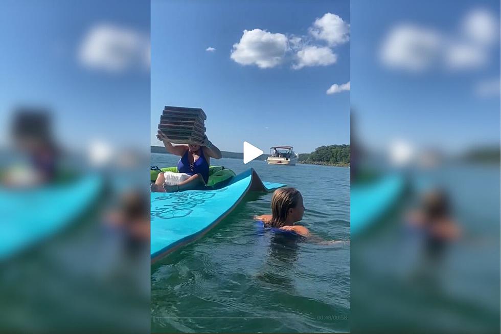 Oklahomans Have Pizza Delivered To Their Boat On Lake Tenkiller