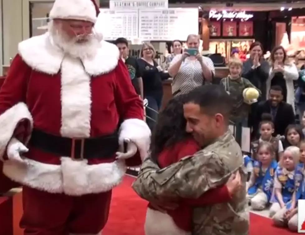 Soldier Santa Surprise Will Make You Happy [VIDEO]