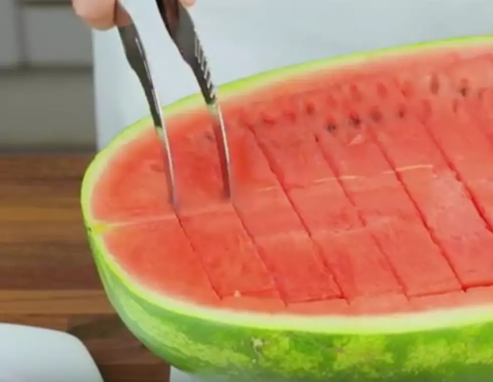Genius Watermelon Slicer is a Great Gift!! [VIDEO]
