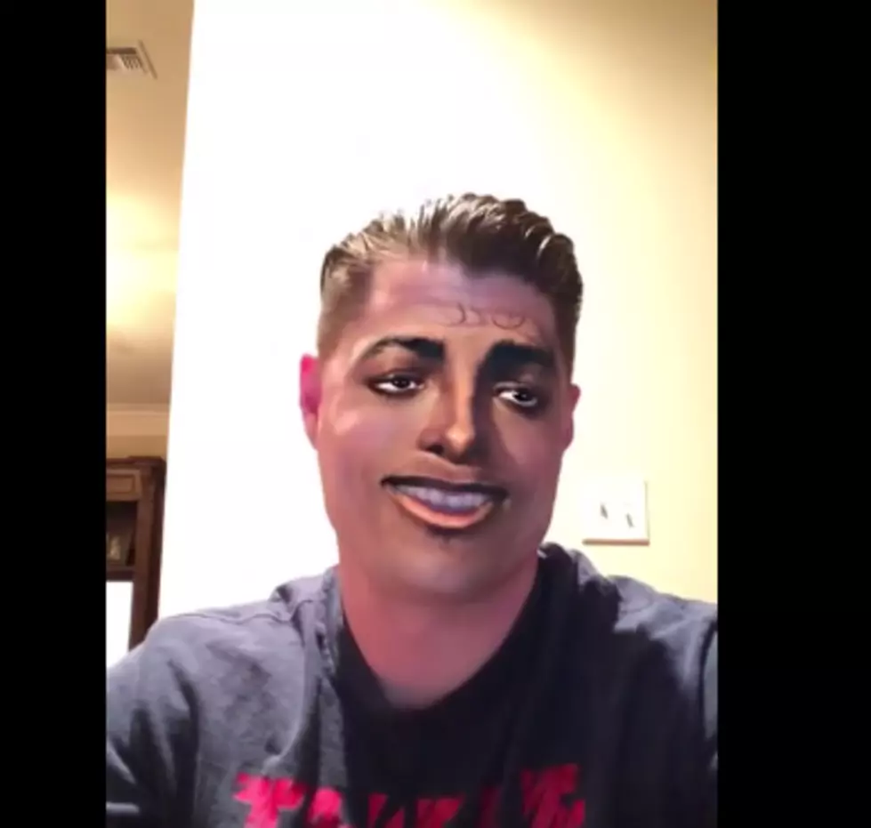 A Guy Sings &#8220;We Are the World&#8221; Using Face Swap for Each Singer! [VIDEO]