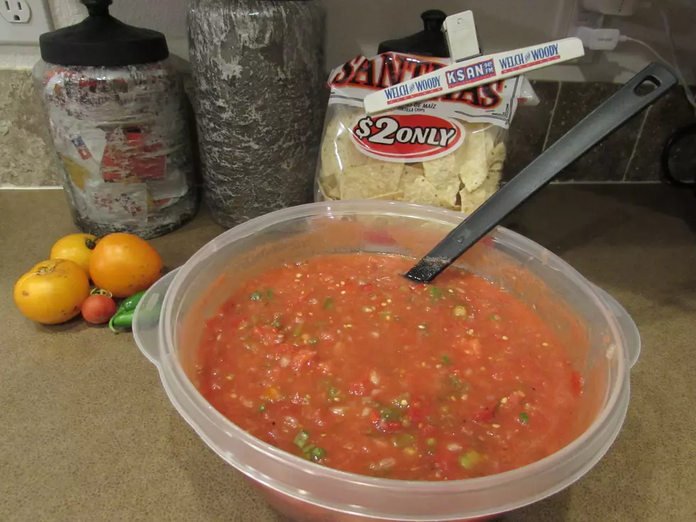 Fresh Tomatoes Means Fresh Salsa! Check Out My Simple Recipe.