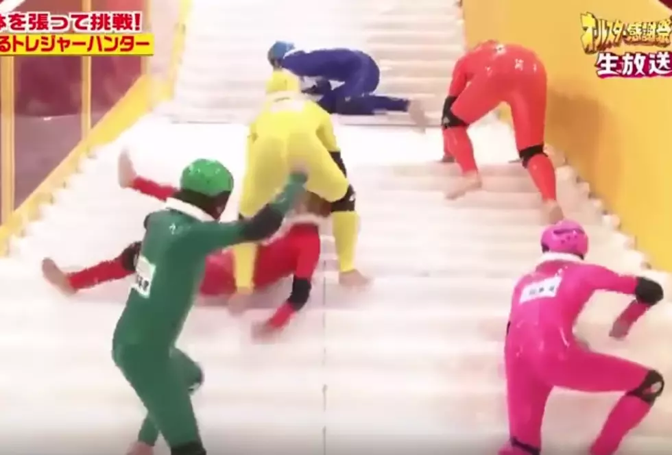 Japanese Game Show ‘Slippery Stairs’ is Hilarious!