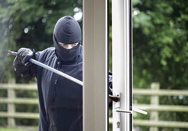 Tumbleweeds in Richland Forgives Burglar After Break-In
