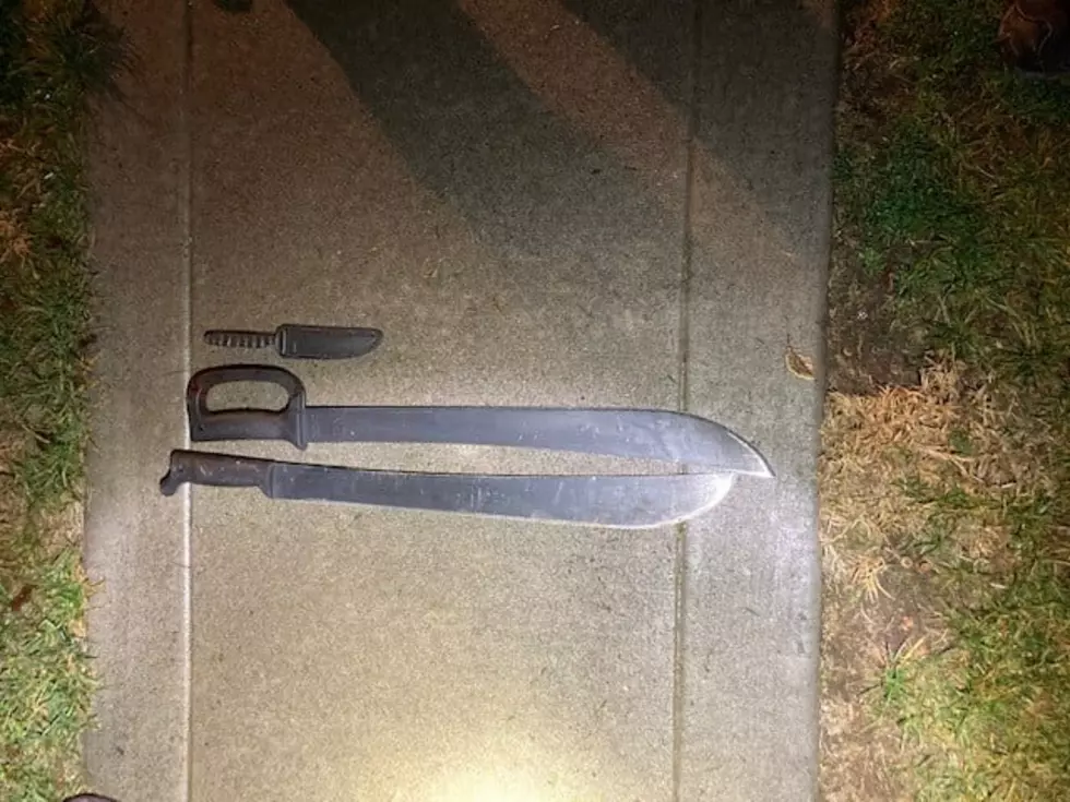 Kennewick Man Chases Own Family with Machetes